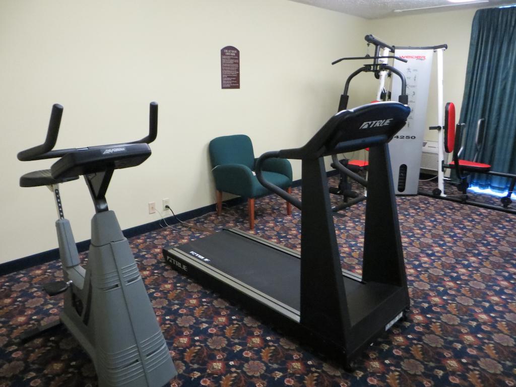Days Inn By Wyndham Grand Island I-80 Doniphan Kültér fotó